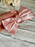 Bow hair claw clip