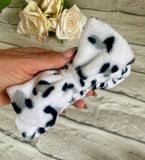 Surprise Face wash and make up bow headbands pick at random