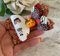 Halloween pumpkin hair bow